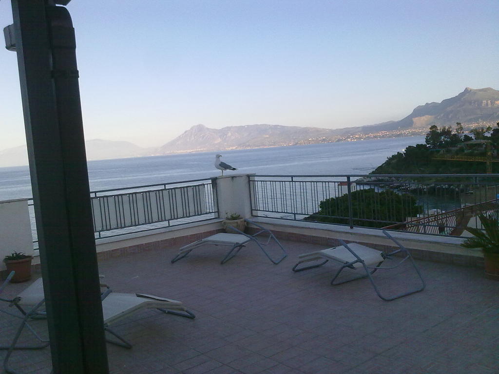 La Caletta Bed & Breakfast Santa Flavia Eksteriør bilde